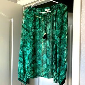 Snake skinblouse, gold detailing